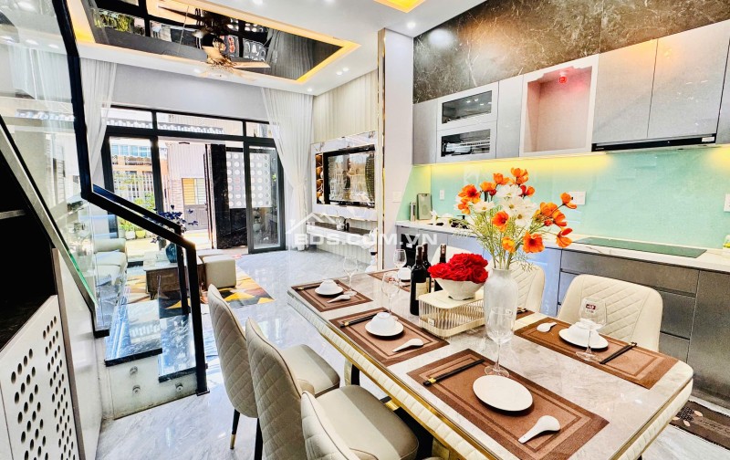 BÁN NHÀ THANH KHÊ ĐÔNG QUẬN THANH KHÊ  62M2 X 3 TẦNG - 6 TỶ 150TR. LH:0932646343.