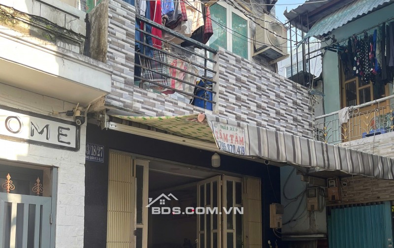 BÁN NHÀ HẺM 4M (BÊN HÔNG ĐẦM SEN) 38M2 (1 TRỆT 1 LẦU) 4.3TỶ. LH:0913900555.