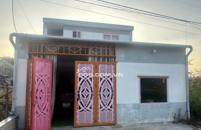 CHÍNH CHỦ CẦN BÁN Căn Nhà 2 Tầng Xã Hòa Tiến, Hòa Vang, TP. Đà Nẵng. Liên hệ để làm việc chính chủ : 0762714856 - 0914263705