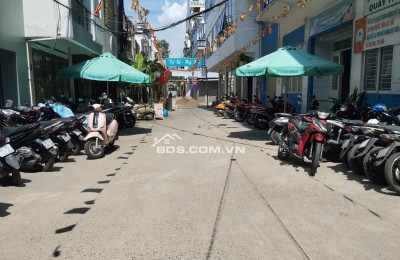 Chính chủ bán nhà mới, nguyên căn 3.4*20m, khu biệt thự, hẻm xe tải 6m, 141/ đường Bàn Cờ P3, Q3, HCM