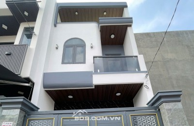BIÊN HÒA - NHÀ 1 TRỆT 1 LẦU MỚI GẦN CHỢ ĐỒN - 3,2 TỶ