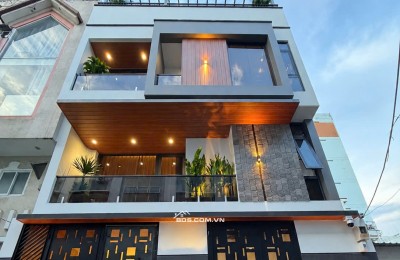 Bán nhà 4T đẹp lung linh đẳng cấp, mới xây, đường Lý Phục Man, hẻm xe hơi, giá nhỉnh 13 tỷ
