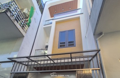BÁN NHÀ ĐẸP 2.05 TỶ 3 TẦNG 50M2 ( TÂY BẮC ) NGÕ RỘNG TRẦN HUY LIỆU