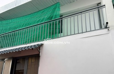 BÁN NHÀ CẤP 4 XINH XẮN VIEW BỜ SÔNG THAM LƯƠNG – GIÁ CỰC TỐT. LH:0903993987 – 0787002686.