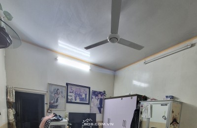 BÁN NHÀ 1.35 TỶ 1.5 TẦNG 48M2 ( ĐÔNG BẮC ) NGÕ NGẮN ĐƯỜNG THÁI BÌNH