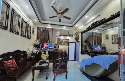 BÁN NHÀ 3 TẦNG 58M2 LÔ GÓC 2 MẶT NGÕ LƯƠNG THẾ VINH GIÁ 2 TỶ