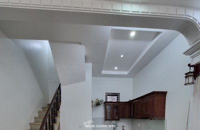 BÁN NHÀ GIÁ RẺ 1.69 TỶ 3 TẦNG 38M2 NGÕ NGẮN LÊ HỒNG SƠN