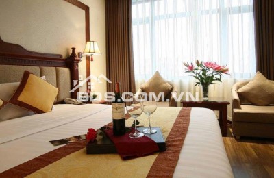 KHÁCH SẠN LÔ GÓC 12 TẦNG DOANH THU 1,3 TỶ/THÁNG PHỐ TRẦN THÁI TÔNG CẦU GIẤY
