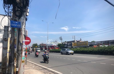 Bán Nhà DT90m2 có 1T+1L DTSD 130m2 giá 3.6 tỷ TL tại 69 Trần Văn Mười Xã Xuân Thới Đông Huyện Hóc Môn, HCM