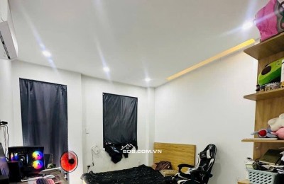 nhà trệt 2 lầu man thiện q9 SHR chỉ 2ty6 LH 0963810885