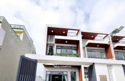 Cô chú về quê Bán căn nhà xây Tâm Huyết Gần Bệnh Viện Da Liễu