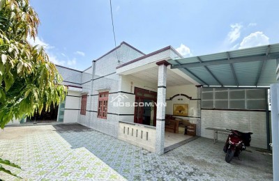 Bán Nhà mặt tiền đường nhựa hướng Đông Nam Biển Lộc An Đất Đỏ