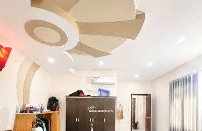 NHÀ 2 TẦNG - HẺM XE HƠI - TÔ HIẾN THÀNH - CHỈ HƠN 4 TỶ
