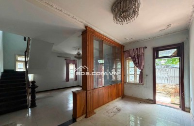 Cho thuê mặt tiền - Vị trí cực đẹp, View Landmark + view sông sài gòn